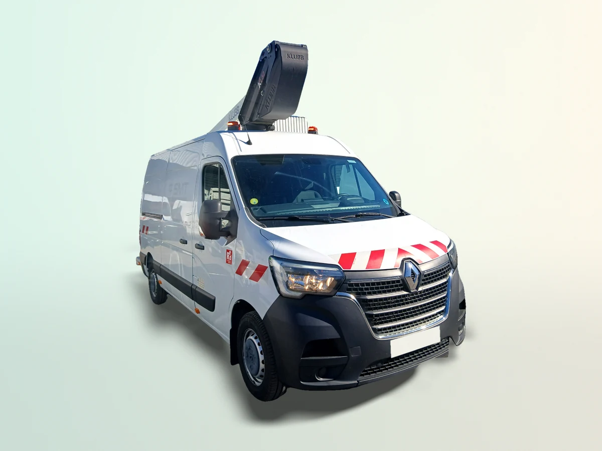 Camion nacelle Renault Master Klubb loué au mois par Rentaloc, agence de Savigny-sur-Orge en Essonne