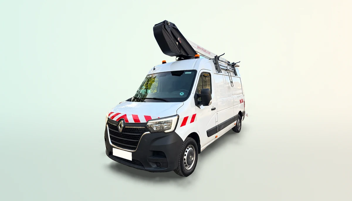 Renault Master nacelle Klubb 12,50 m — location diesel manuelle